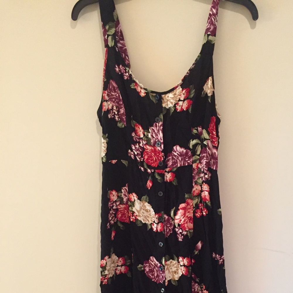 Black floral patterned maxi dress